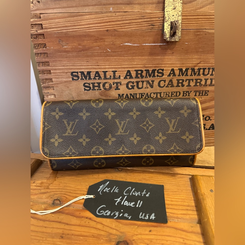 💯 Authentic Louis Vuitton Pochette Twin GM, Crossbody, Clutch, Purse